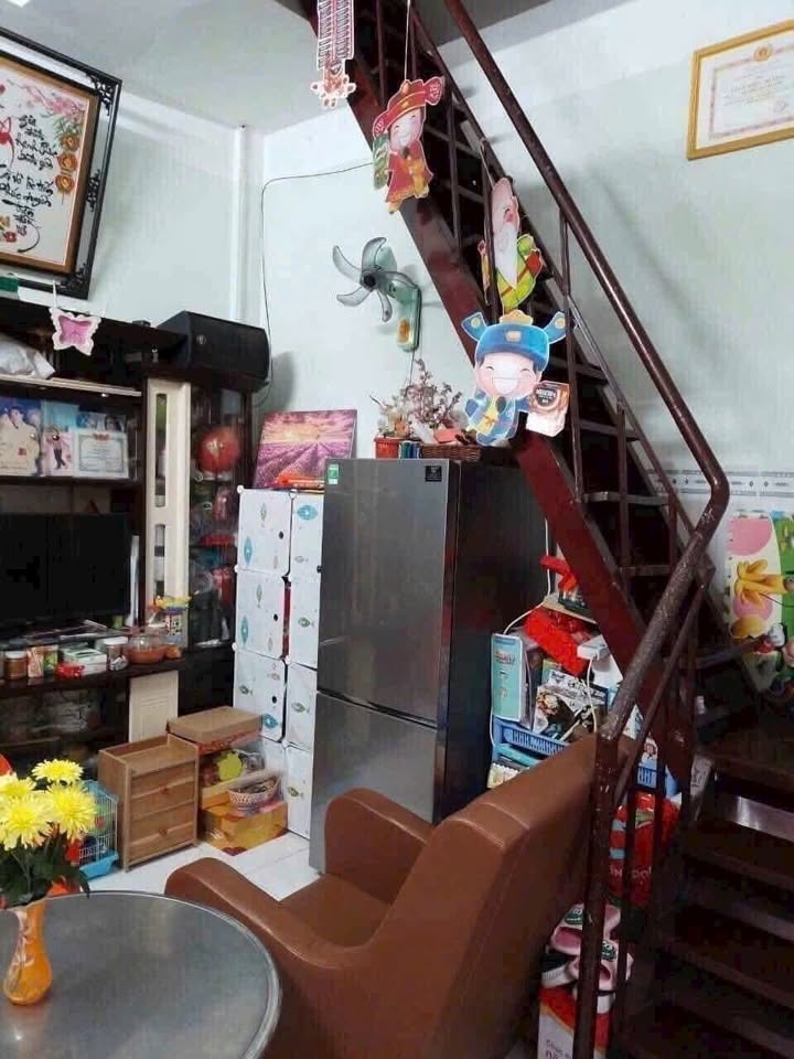 Nhà phố 2 tầng tại phường An Hội, Bến Tre 72m² giá 1.1 tỷ - Sổ đỏ chính chủ!