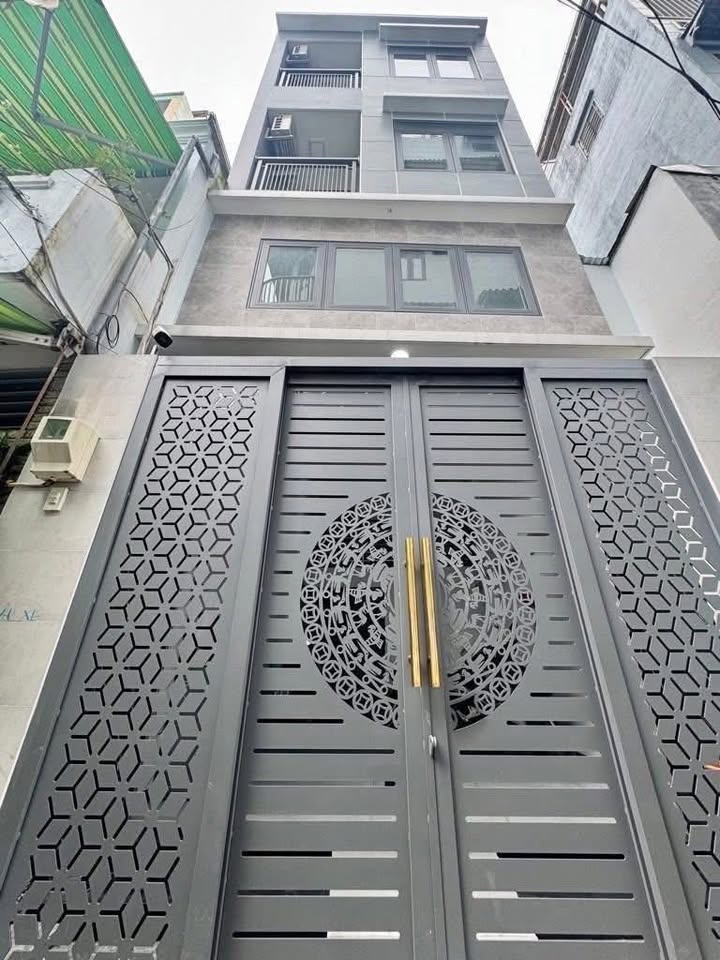 Nhà đẹp Sư Vạn Hạnh 43m² giá 6.5 tỷ - Dọn vào ở ngay đón Tết!