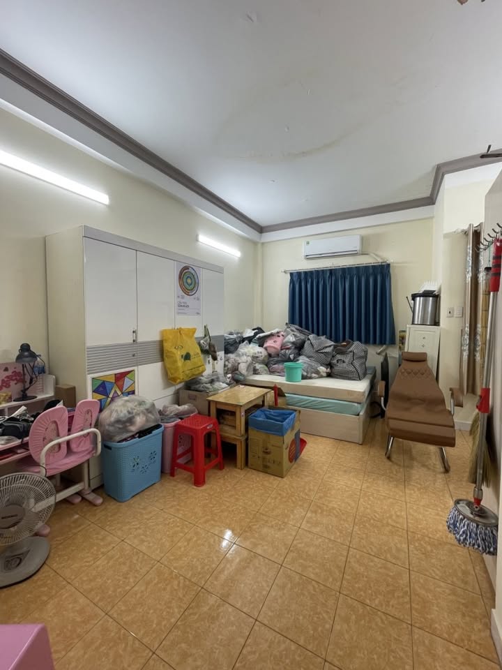 Nhà 4 tầng quận 5, 60m² giá 9.2 tỷ - Chính chủ bán gấp!