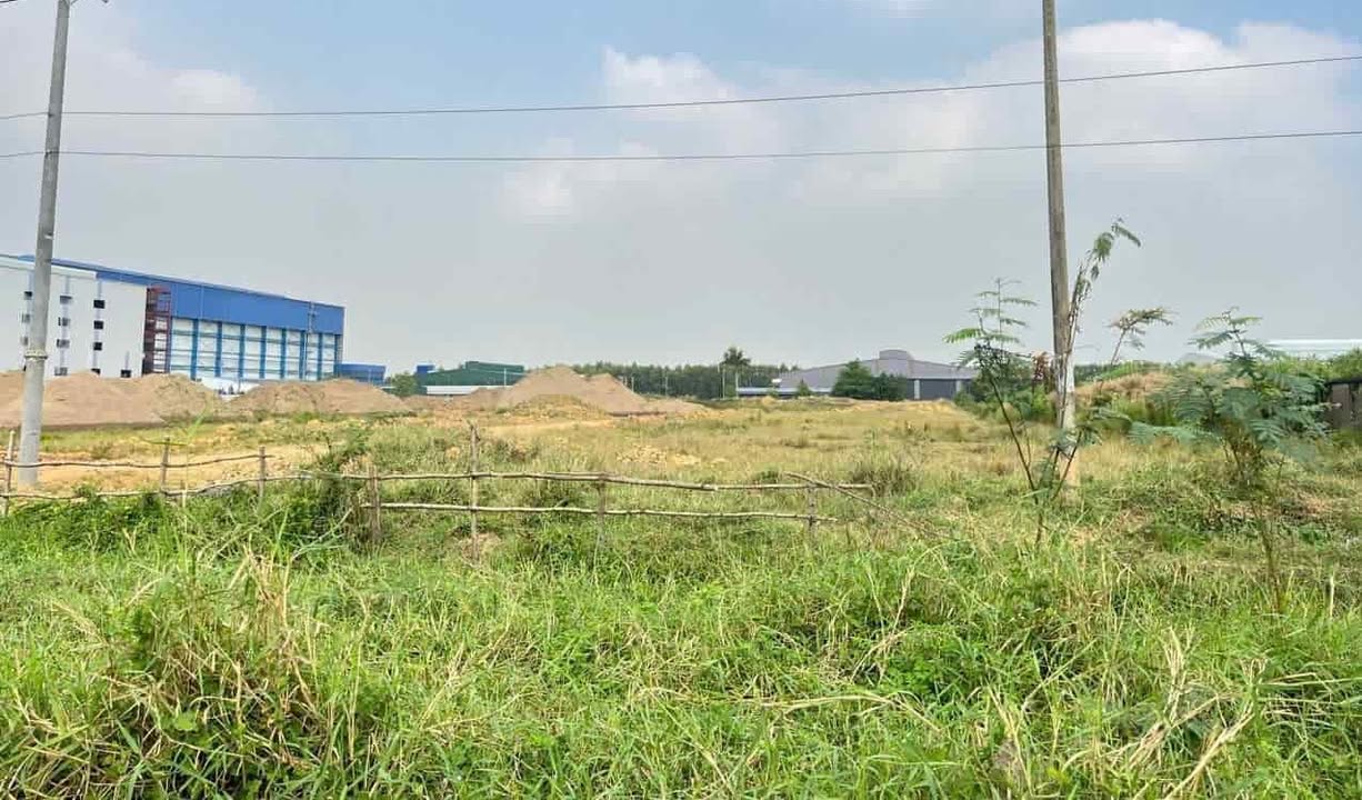 Bán đất kho xưởng 10.000m² tại Tô Hiệu, Thường Tín - Giá chỉ 8,5 triệu/m²!