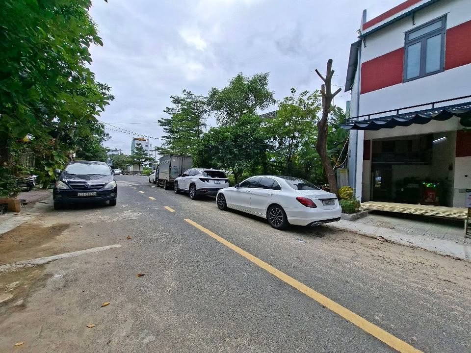 Bán tòa căn hộ mini lô góc 2 mặt tiền Phan Văn Đạt, Liên Chiểu, Đà Nẵng - Đầu tư sinh lời ngay!