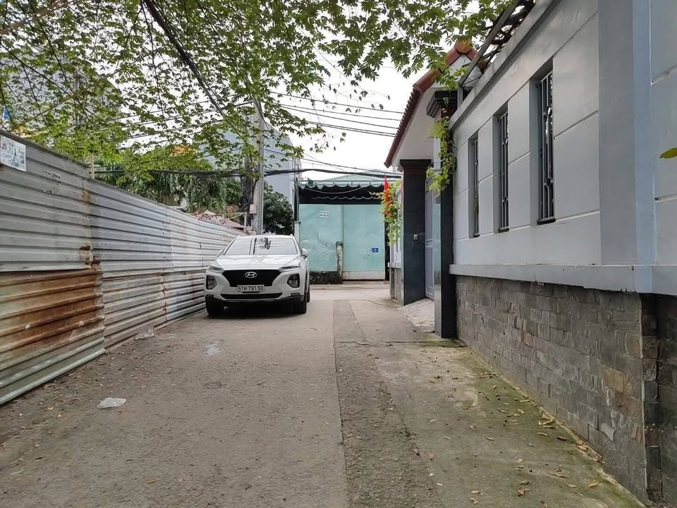 Dãy trọ cấp 4 đường Lê Trọng Tấn, quận Bình Tân, giá 8.8 tỷ - Cần bán gấp!