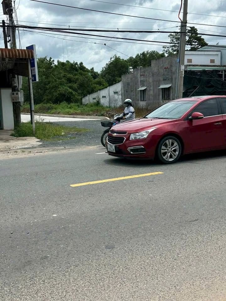 Đất nền Thái Bình Châu Thành Tây Ninh 900m² giá 5.5 tỷ - Vị trí đắc địa, pháp lý rõ ràng!