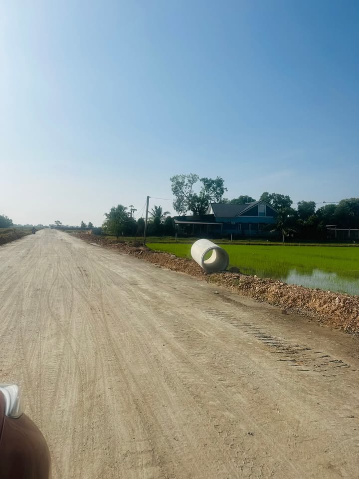 Lô đất Bến Cầu 851.4m² giá 1.69 tỷ - Tiềm năng đầu tư vượt trội!