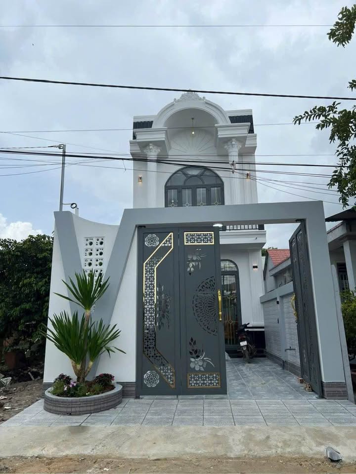 Nhà phố 2 tầng KP Bàu Năng, Ninh Thạnh, 115m² giá 2.25 tỷ - Chính chủ bán gấp!