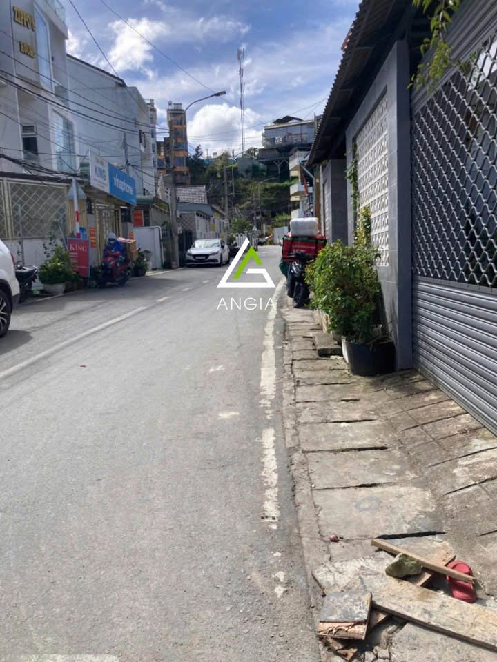 Đất Quang Trung Đà Lạt 94m² giá 5 tỷ - Ô tô vào tận nhà!