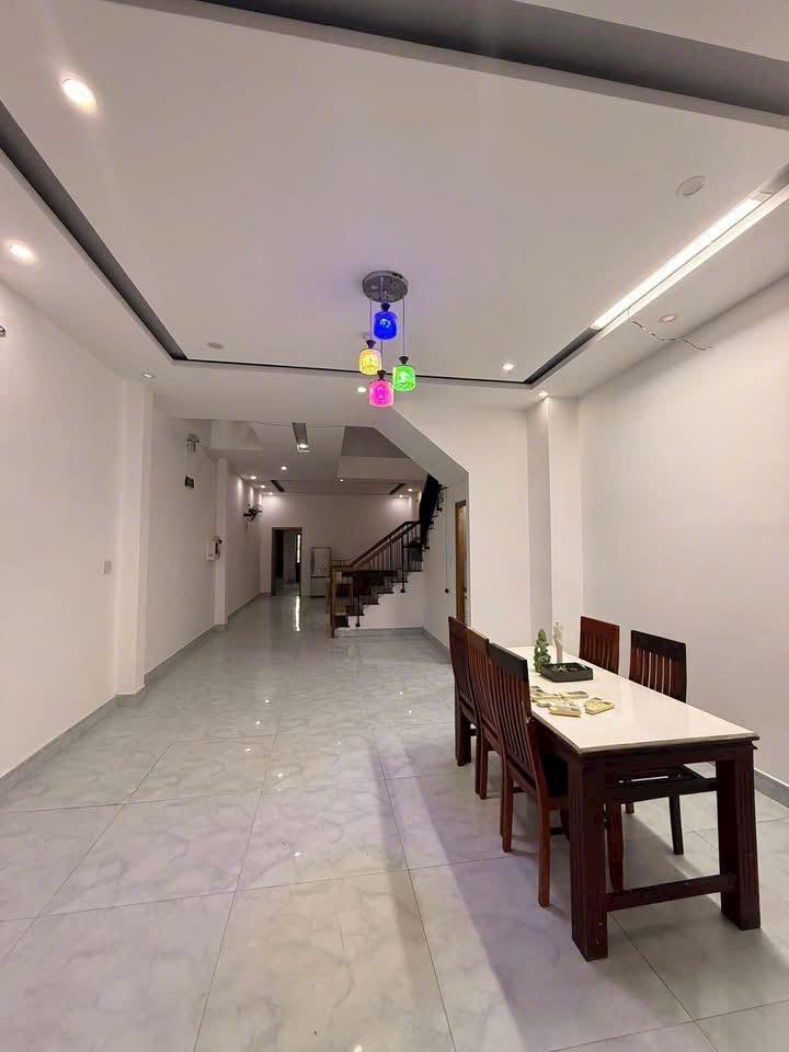 Nhà cho thuê Khu Sơn Thủy, Nguyễn Cơ Thạch, Ngũ Hành Sơn 125m² - Phù hợp văn phòng công ty!