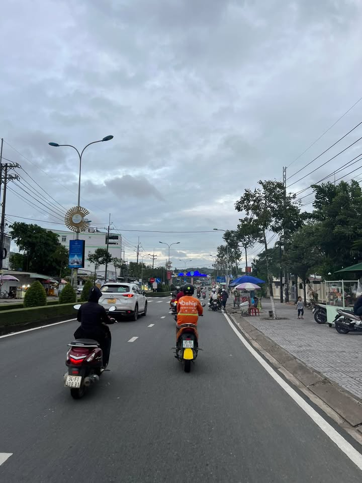 Đất nền 500m² Dương Đông giá 2 tỷ - Mặt tiền rộng, xây biệt thự ngay!