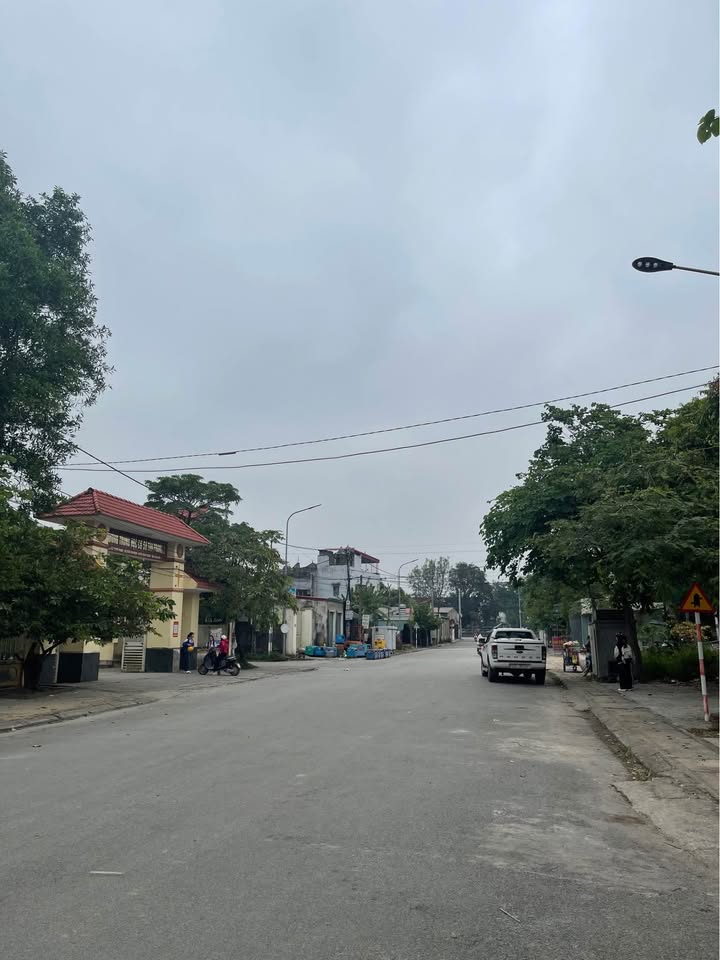 Lô đất đẹp Tân Phong 125m² giá chỉ 2 tỷ - Tiềm năng phát triển vượt trội!