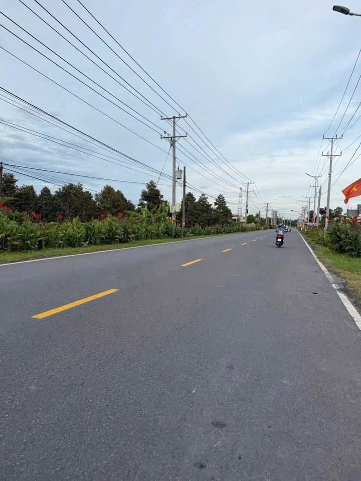 Đất nền Chánh An, Mang Thít 7657m² giá chỉ 14.206 tỷ - Đầu tư sinh lời hấp dẫn!