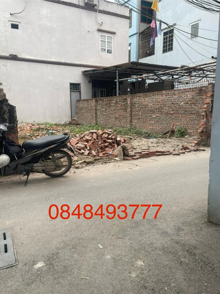 Đất Yên Nghĩa 50m² giá 7 tỷ - Đường ô tô thông, sổ đỏ chính chủ!