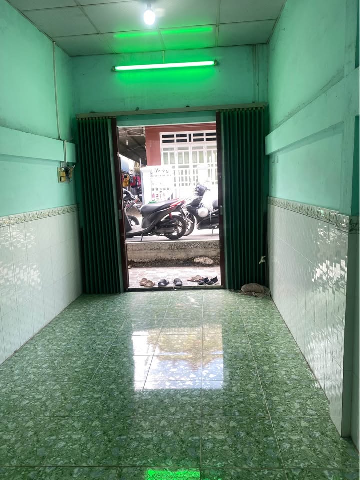 Nhà cấp 4 mặt tiền lộ nhựa Bạc Liêu 33m² giá chỉ 450 triệu - Cơ hội đầu tư tuyệt vời!