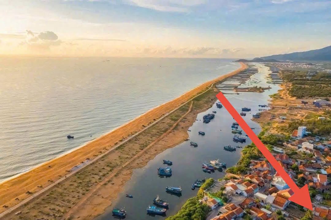 Lô đất ven biển Hòa Hiệp 300m² giá 4 tỷ - Tiềm năng đầu tư lớn!