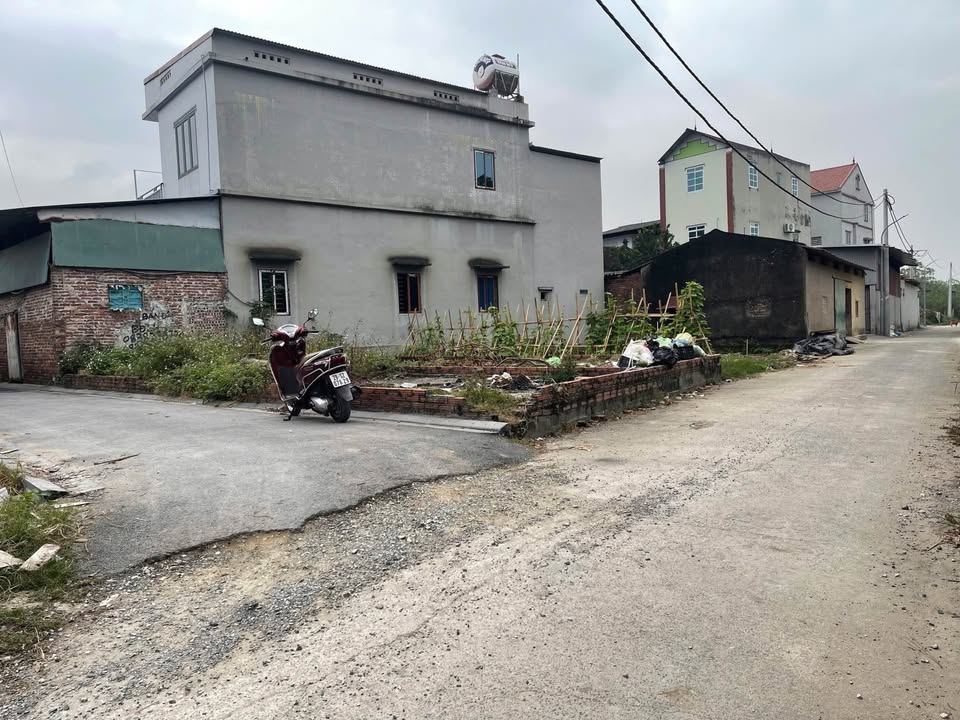 Đất nền góc Hà Lâm 2 Đông Anh 50m² giá chỉ 2 tỷ - Cơ hội đầu tư tuyệt vời!