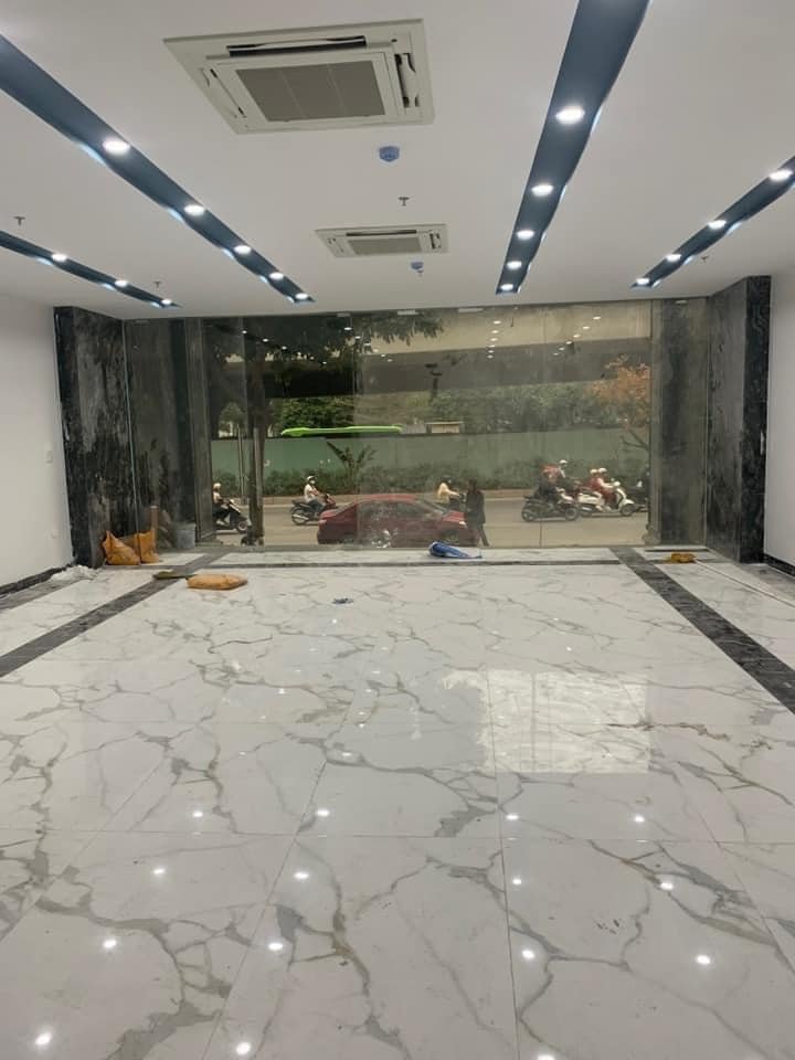 Toà văn phòng mặt đường Trương Công Giai, Cầu Giấy 100m² giá 63 tỷ - Kinh doanh sầm uất!