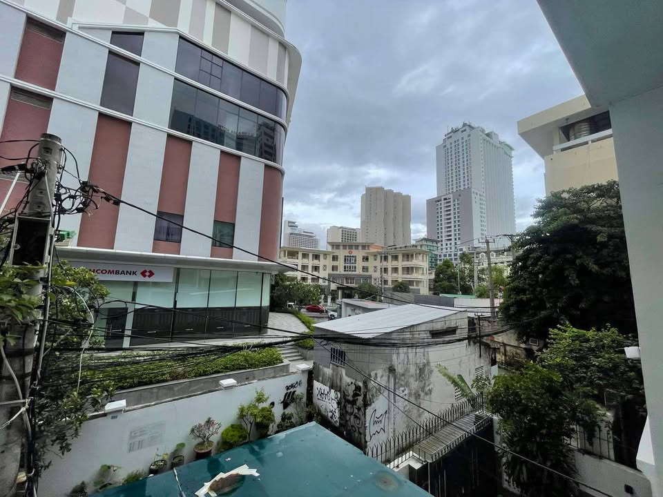 Cho thuê nhà 4 tầng hẻm Lê Thánh Tôn Nha Trang 67m² chỉ 17 triệu - Vị trí siêu trung tâm!