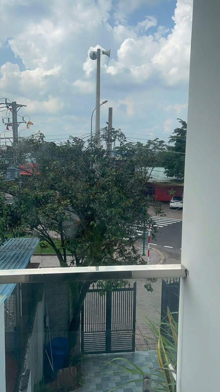 Nhà cho thuê 1 lầu 1 trệt phường Tân Phú, giá 15 triệu - Phù hợp làm văn phòng