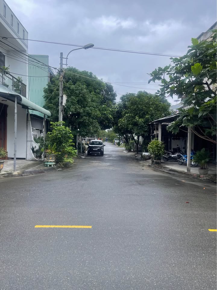 Nhà gác lửng Đào Công Soạn 97,5m² giá 4 tỷ - Cách biển chỉ 100m!