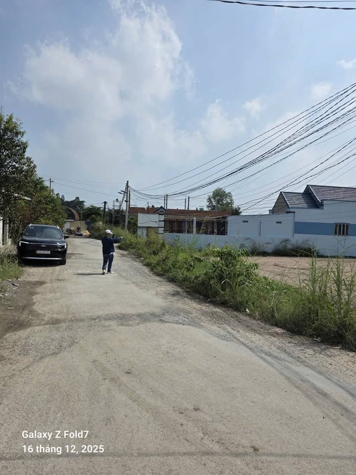 Đất nền Ấp Nhơn Hòa, Đức Hòa, 225m² giá 2.05 tỷ - Vị trí đắc địa, đầu tư sinh lời!