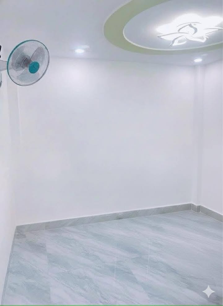 Nhà Phú Nhuận 60m² giá 12.75 tỷ - Sân thượng đẹp, ô tô vào tận nhà!