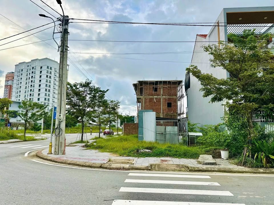 Đất lô góc đẹp Thủy Thanh, Huế 275,5m² chỉ 6 tỷ - Cơ hội đầu tư tuyệt vời!