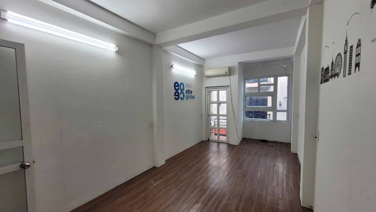 Nhà cho thuê đường Liên Cơ, quận Nam Từ Liêm, diện tích 35m² - Phù hợp cho kinh doanh và sinh hoạt!