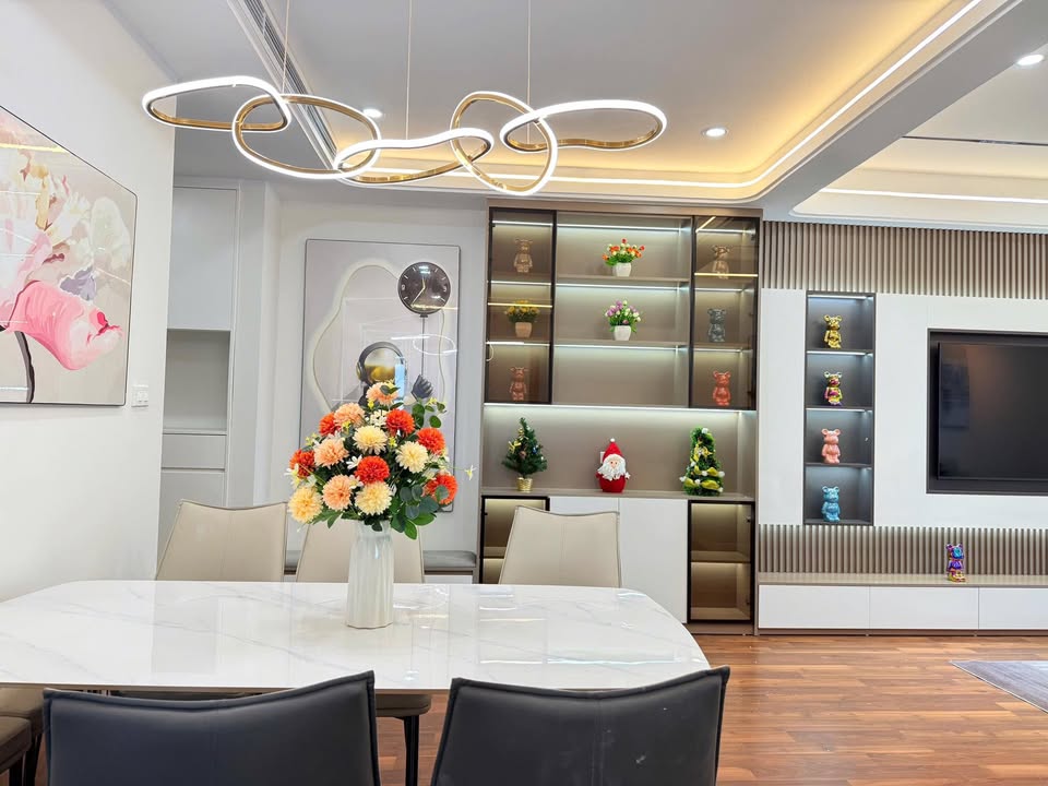 Căn hộ 2 phòng ngủ Chung cư 789 Xuân Đỉnh 70m² giá 7 tỷ - Sổ đỏ chính chủ, thương lượng tốt!