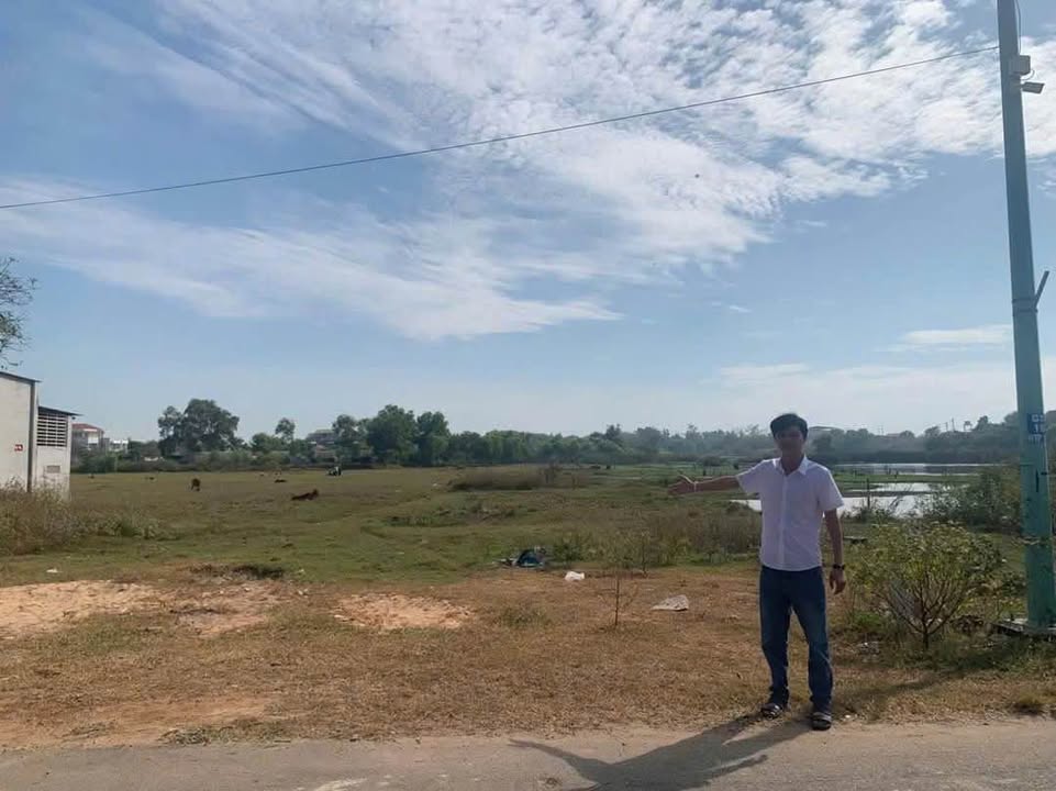 Đất nền đẹp 1.000m² tại La Gi, Bình Thuận - Cách biển chỉ 600m, giá 11 tỷ!