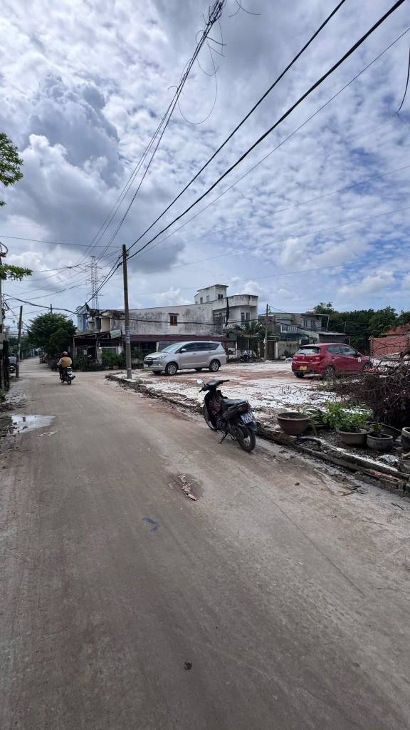 Đất nền Bà Điểm Hóc Môn 100m² giá 4.25 tỷ - Sổ hồng chính chủ, xây dựng tự do!