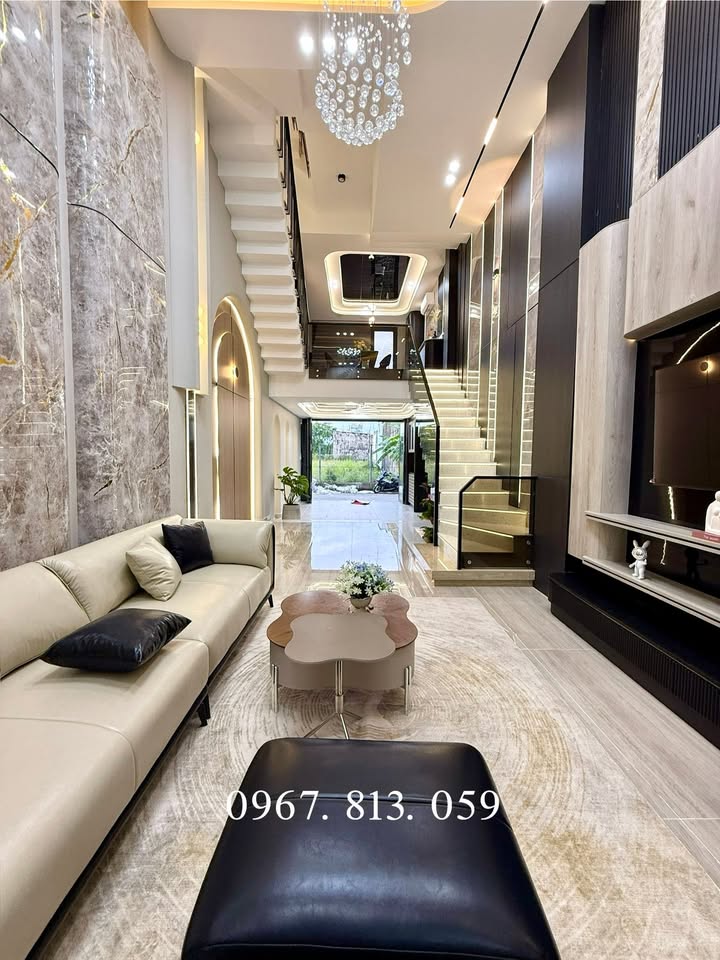 Nhà phố chính chủ quận 12, 62m² giá 7.15 tỷ - Hẻm thông xe hơi