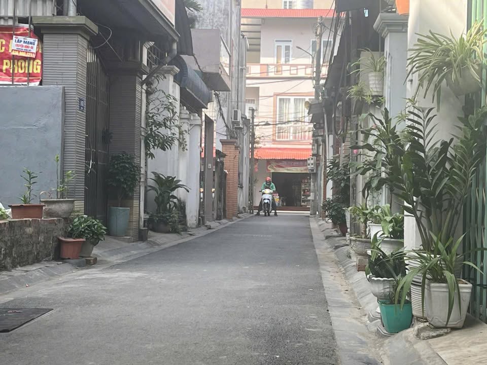 Đất nền Đông Anh 55m² giá 5 tỷ - Sổ đỏ chính chủ, dân cư văn minh!