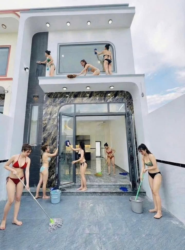 Nhà mới Đồng Nhân 40m², 4 tầng chỉ 4 tỷ - Sẵn sàng vào ở ngay!