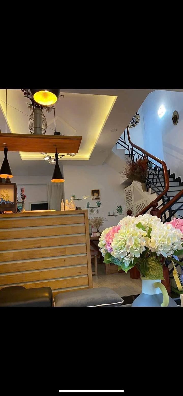 Nhà 2 mặt tiền đường Yersin, phường 10, Đà Lạt 79.53m² - Vị trí vàng gần Hồ Xuân Hương!