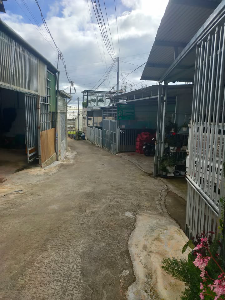 Lô đất XDPQ 70m² tại Đà Lạt giá 1,5 tỷ - Cơ hội đầu tư tuyệt vời!