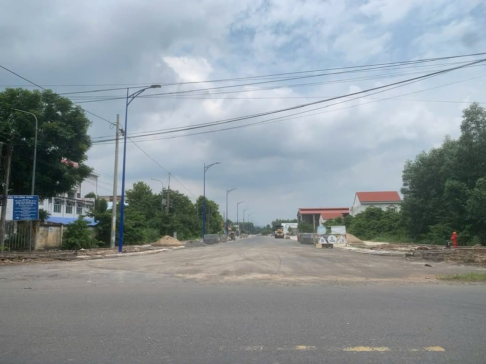 Đất nền Châu Pha Phú Mỹ 176m² giá 1.35 tỷ - Đường nhựa rộng, tiện ích đầy đủ!