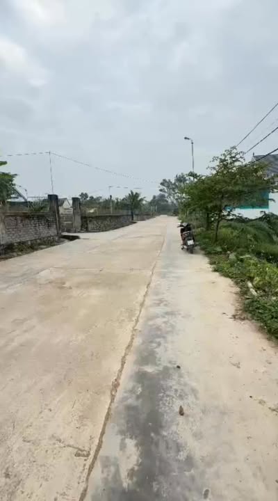 Đất đấu cụ xóm Bình Yên xã Giai Lạc 210m² - Đường bê tông rộng, gần trường học!