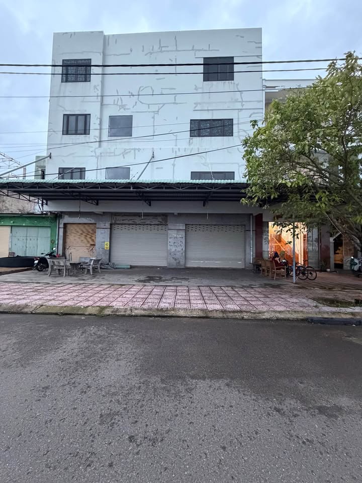 Nhà bán Đống Đa Quy Nhơn 139m² giá 12 tỷ - View đầm Thị Nại tuyệt đẹp!