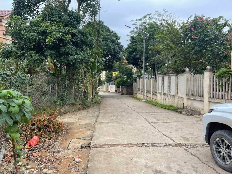 Đất nền Vân Phú Việt Trì 355m² giá 5 tỷ - Tiềm năng tăng giá cao!