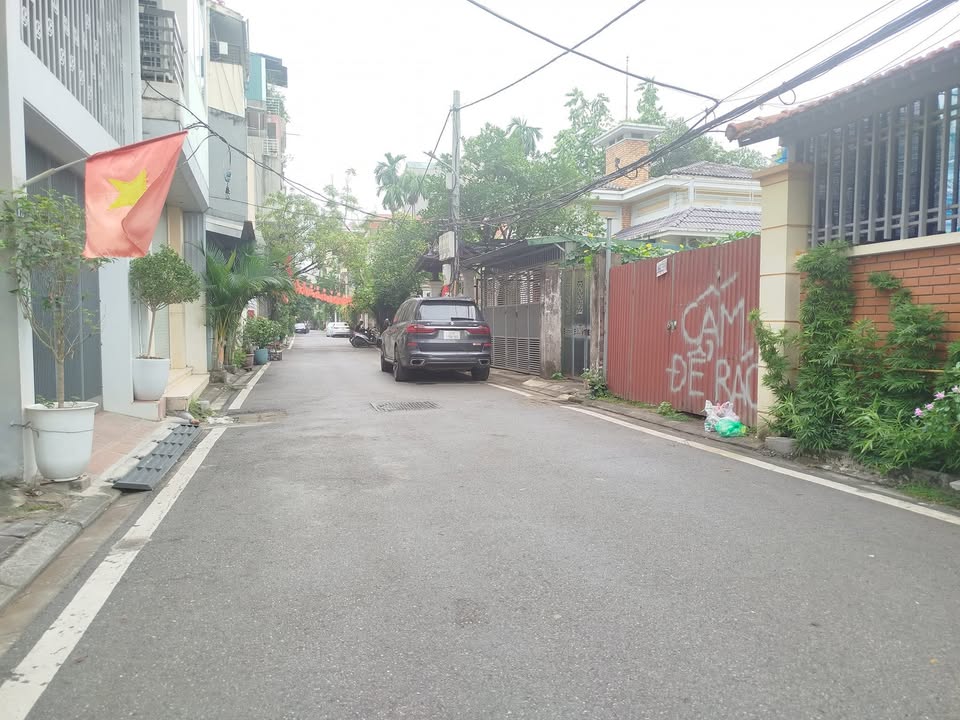 Đất phân lô A38 Cổ Linh, Long Biên 80m² giá 20 tỷ - Cơ hội vàng cho nhà đầu tư!