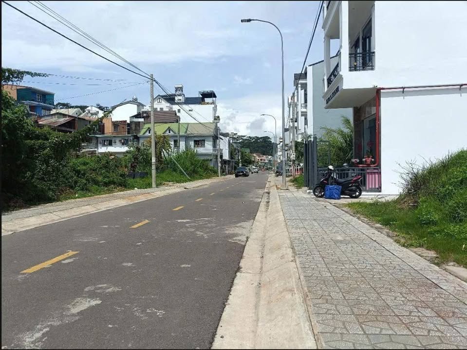 Đất ở Phạm Hồng Thái, Đà Lạt 103m² giá 11.6 tỷ - Sổ hồng riêng, đầu tư lý tưởng!