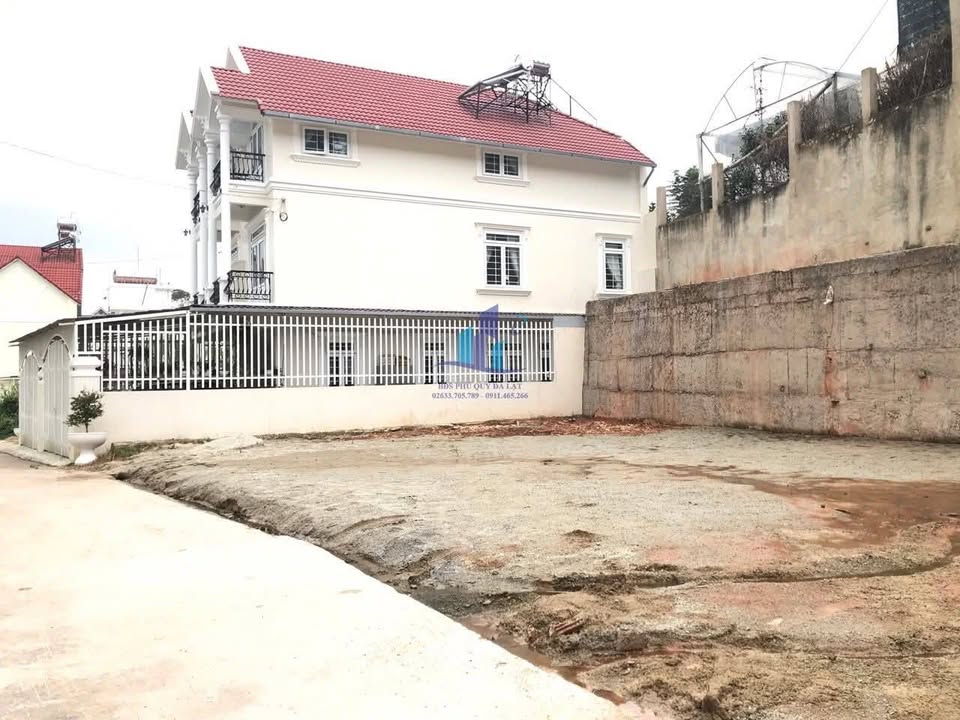 Đất nền đường Phan Chu Trinh, Đà Lạt 137m² - Vị trí yên tĩnh, thuận lợi cho sinh sống!