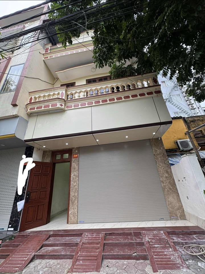 Nhà cho thuê đường Nguyễn Công Hoan Lào Cai - 4 phòng ngủ, tiện làm văn phòng