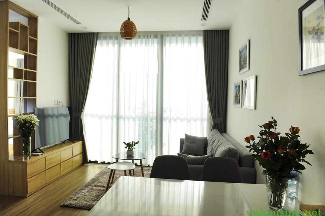 Căn hộ Home City 70m² giá 15 triệu/tháng - Ban công hướng mát, full nội thất
