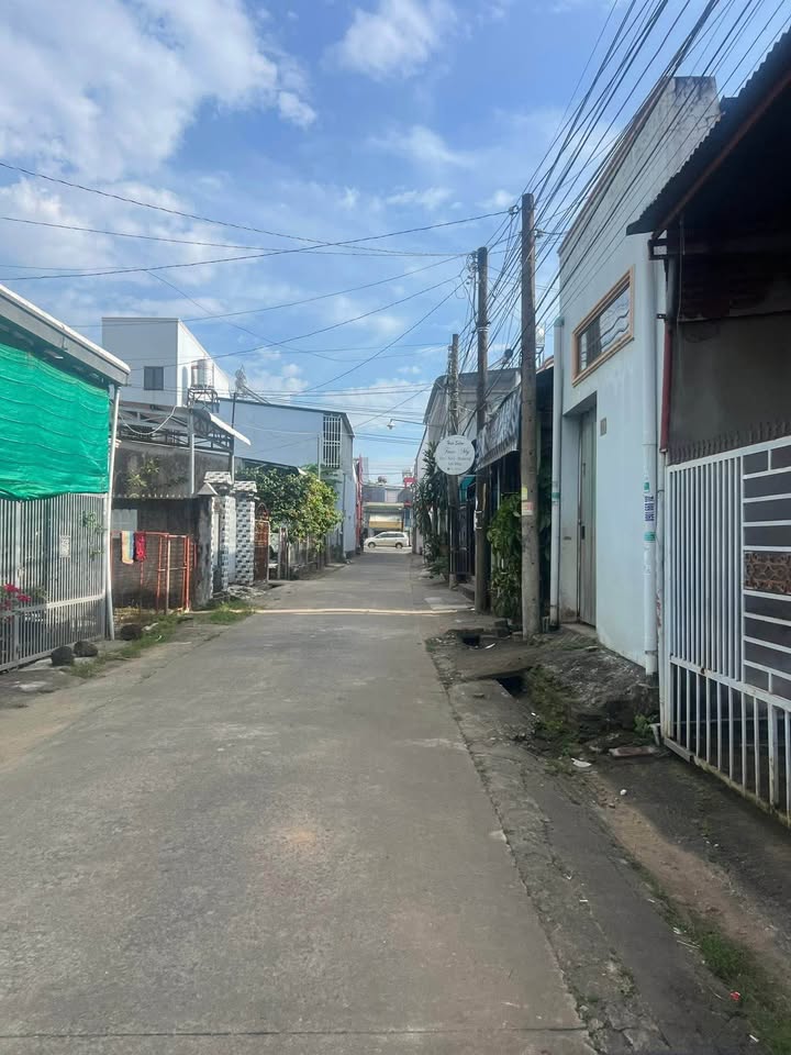 Đất đầu tư Phú Lâm - Tân Phú 140m² giá 900 triệu - Sổ hồng chính chủ!