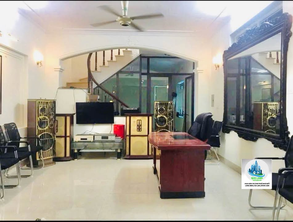 Cho thuê Front House tại Thanh Am, Long Biên 90m² giá 13 triệu - Không gian làm việc lý tưởng!