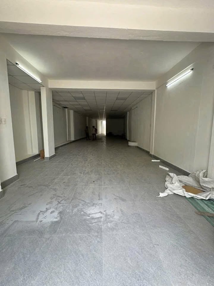 Nhà nguyên căn mặt tiền Phạm Ngũ Lão, Quy Nhơn 172m² giá 12 triệu - Kinh doanh lý tưởng!