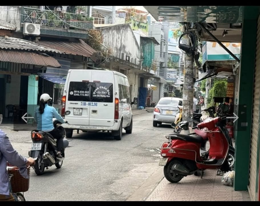 Bán FrontHouse Hẻm 161 Lạc Long Quân, Quận 11, 40m² - Kinh doanh cực tốt!