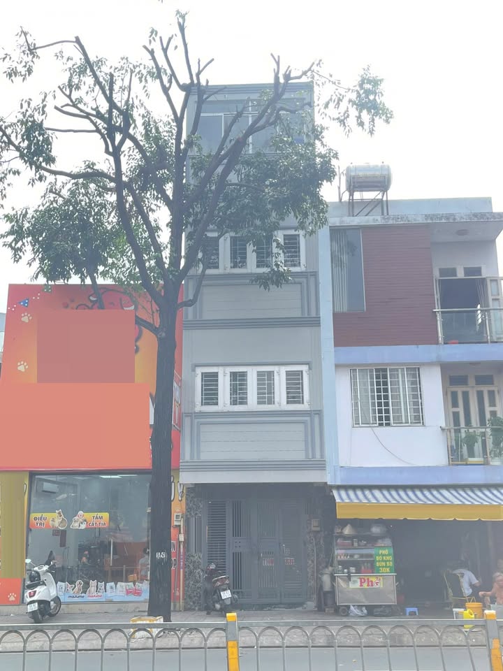 Nhà mặt tiền Nguyễn Văn Luông, Phường 11, Quận 6, 56m² chỉ 14 triệu - Cho thuê giá tốt nhất!