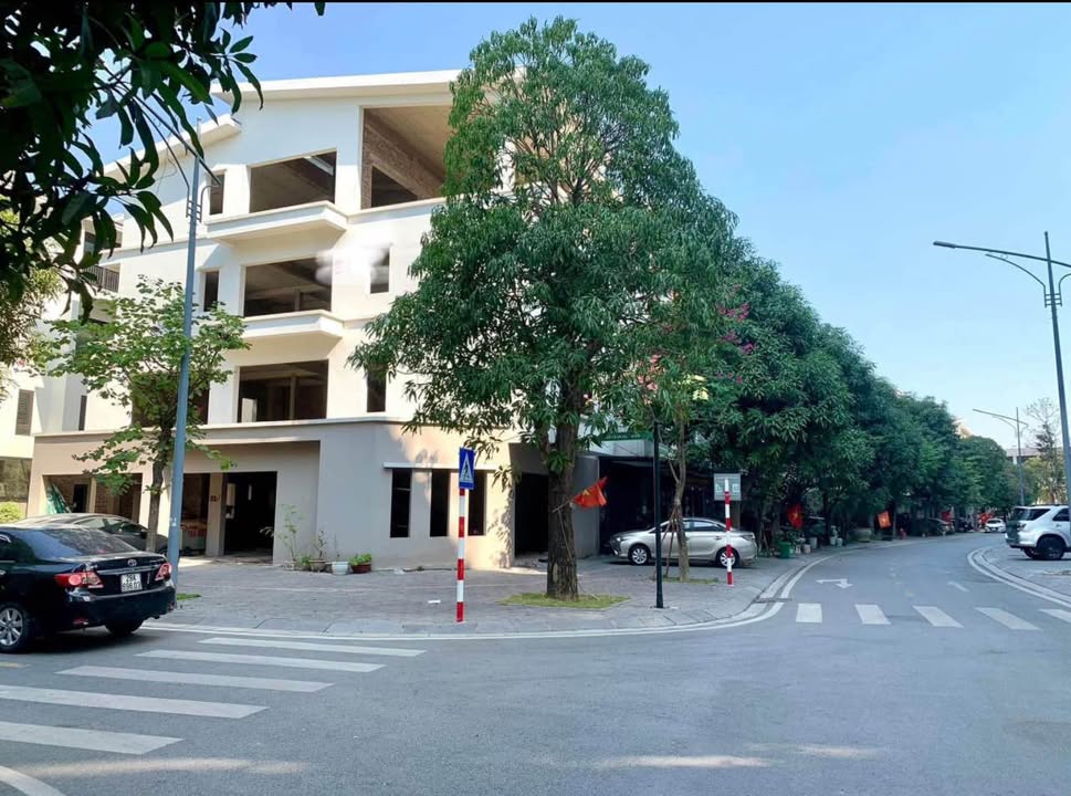 Shophouse góc Trần Quốc Hoàn, Hải Dương 270m² - Đầu tư sinh lời ngay!