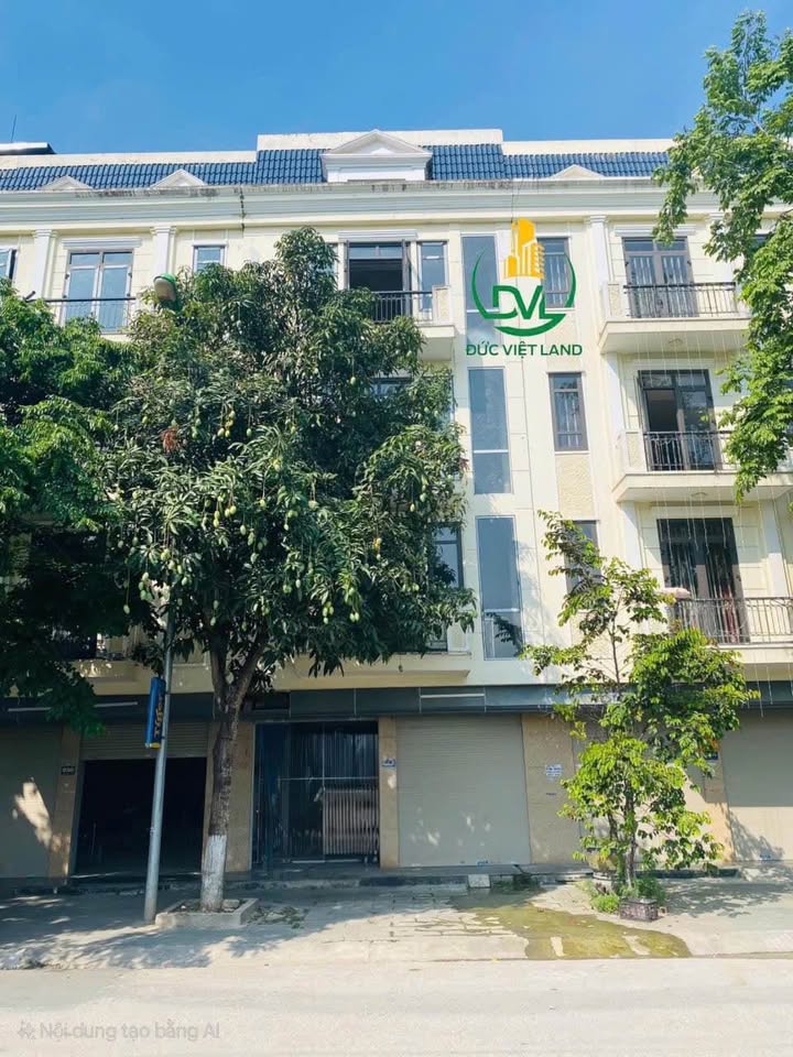 Nhà 4 tầng Lê Quảng Ba, Lào Cai 104m² giá 5 tỷ - Sổ đỏ chính chủ!